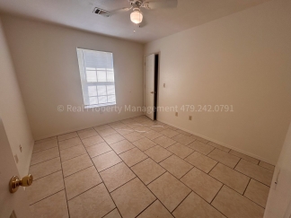 Southside Duplex Ready Now! 3 bed 2 bath