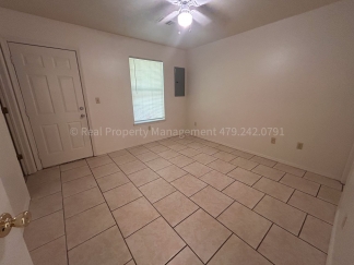 Southside Duplex Ready Now! 3 bed 2 bath
