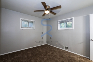 Move in before November 15th and choose your reward: a $250 Amazon Gift Card or a 55 Smart TV!