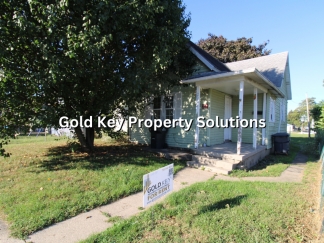 Updated 2 BR 1 BA House with Huge Kitchen and Garage (SECTION 8 APPROVED)