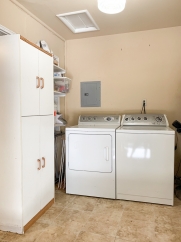 Charming Duplex Style 1 Bedroom 1 Bathroom Menlo Park Bungalow!