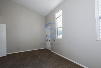 Move in before November 15th and choose your reward: a $250 Amazon Gift Card or a 55 Smart TV!