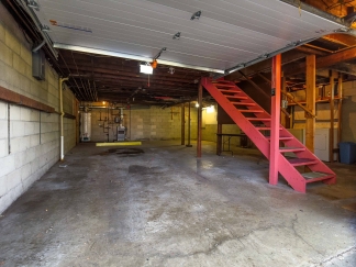 110 South 4th Avenue West