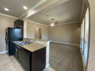 Stunning 4bed|2Bath - Academy ISD