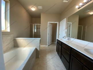 Stunning 4bed|2Bath - Academy ISD