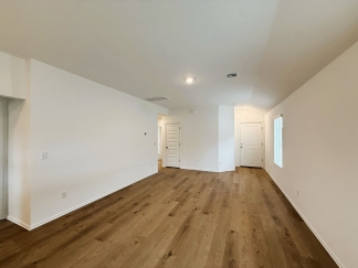 Brand New Beauty in Yukon School District!-AVAILABLE NOW! $200 OFF FULL FIRST MONTH!