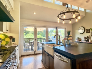 Downtown Los Gatos Tri-Level Renovated Home!