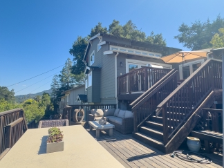 Downtown Los Gatos Tri-Level Renovated Home!