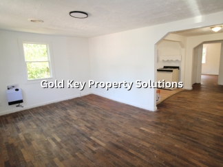 1 BR 1 BA Upstairs Apartment with ALL UTILITIES INCLUDED! (NO SECTION 8)