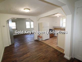 1 BR 1 BA Upstairs Apartment with ALL UTILITIES INCLUDED! (NO SECTION 8)