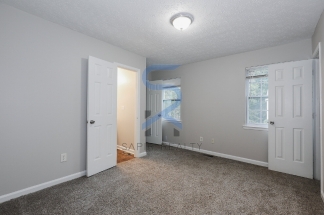 Move in before November 15th and choose your reward: a $250 Amazon Gift Card or a 55 Smart TV!