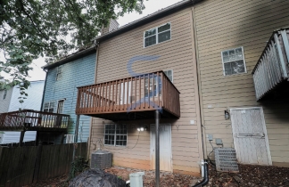 Move in before November 15th and choose your reward: a $250 Amazon Gift Card or a 55 Smart TV!