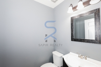 Move in before November 15th and choose your reward: a $250 Amazon Gift Card or a 55 Smart TV!