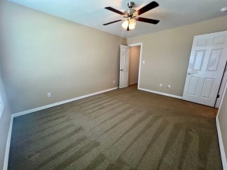 Spacious 3 Bedroom/2 Bathroom Chaffee Crossing Townhome **First Full Month's Rent FREE**