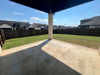 Spacious 3 Bedroom/2 Bathroom Chaffee Crossing Townhome **First Full Month's Rent FREE**