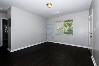 Charming 2-Bed Oasis in Decatur: Cozy Comfort at 2853 Belvedere Ln Apt 3! Move in before November 15th and choose your reward: a $250 Amazon Gift Card or a 55 Smart TV!