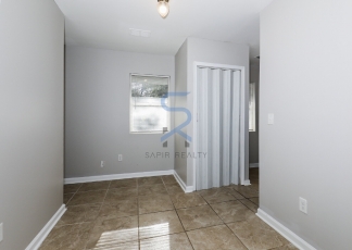 Charming 2-Bed Oasis in Decatur: Cozy Comfort at 2853 Belvedere Ln Apt 3! Move in before November 15th and choose your reward: a $250 Amazon Gift Card or a 55 Smart TV!