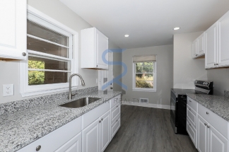 Move in before November 15th and choose your reward: a $250 Amazon Gift Card or a 55 Smart TV!