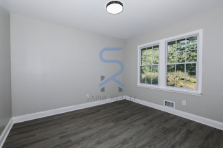 Move in before November 15th and choose your reward: a $250 Amazon Gift Card or a 55 Smart TV!