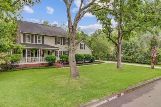 Charming Updated Home in Sought-After Ashborough Neighborhood