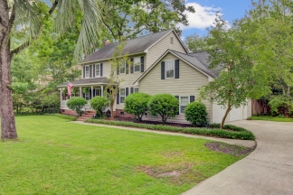 Charming Updated Home in Sought-After Ashborough Neighborhood