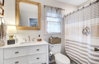 Charming Updated Home in Sought-After Ashborough Neighborhood