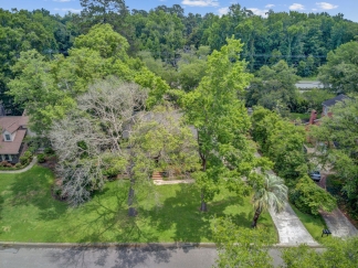 Charming Updated Home in Sought-After Ashborough Neighborhood