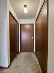 602 South 1st Avenue East