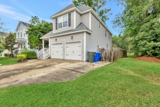 Unbeatable Location – Just 6 Minutes to Downtown Charleston!