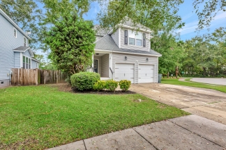 Unbeatable Location – Just 6 Minutes to Downtown Charleston!