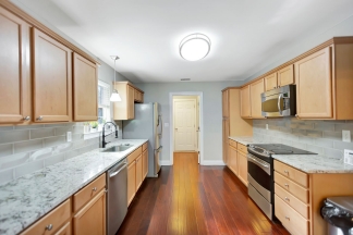 Unbeatable Location – Just 6 Minutes to Downtown Charleston!