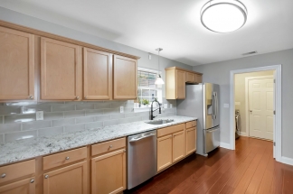 Unbeatable Location – Just 6 Minutes to Downtown Charleston!