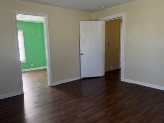 AMAZING LOCATION, Ranch Home Downtown Smithfield, Available Now!