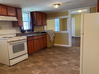 AMAZING LOCATION, Ranch Home Downtown Smithfield, Available Now!