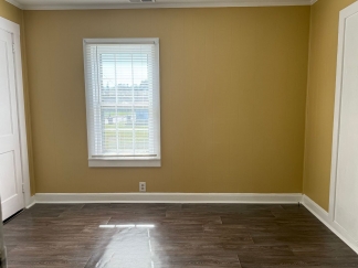 AMAZING LOCATION, Ranch Home Downtown Smithfield, Available Now!