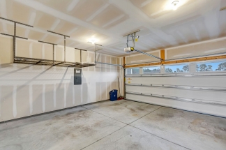 Recess Pointe’s One and Only Duplex! 3 Stories of Comfort & Convenience