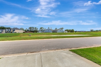 Recess Pointe’s One and Only Duplex! 3 Stories of Comfort & Convenience
