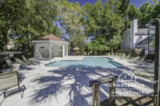 1371 Cassidy Court B - **APPLICATION APPROVED - LEASE PENDING**