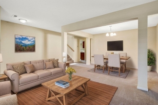 5135 Ballantine Dr - Available Now!