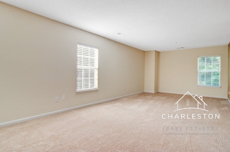 5135 Ballantine Dr - Available Now!