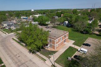 Ramsey School (207 4th St. E.)