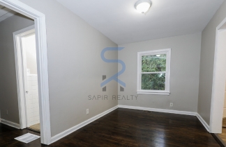 Charming 4-Bed, 2-Bath Gem in Atlanta