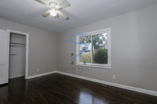 Charming 4-Bed, 2-Bath Gem in Atlanta