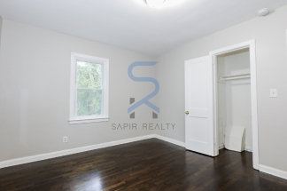 Charming 4-Bed, 2-Bath Gem in Atlanta