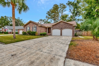 Charming 4-Bedroom, 2-Bath Brick Home with FROG in Tall Pines – Ladson, SC