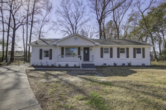 605 Michigan Ct - Available Now!