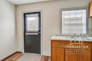 198 Nassau St - Available Now!