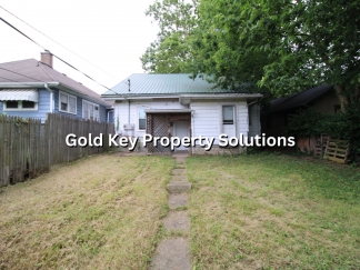 MUNCIE Spacious 2 BR 1 BA House with Fantastic Front Porch NO PETS (NO SECTION 8)