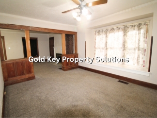 MUNCIE Spacious 2 BR 1 BA House with Fantastic Front Porch NO PETS (NO SECTION 8)