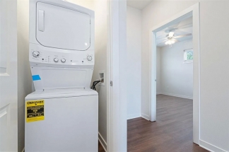 Camp Edge Townhomes- Walking Distance to UofA! Apply Today!! 2026-2027 School Year